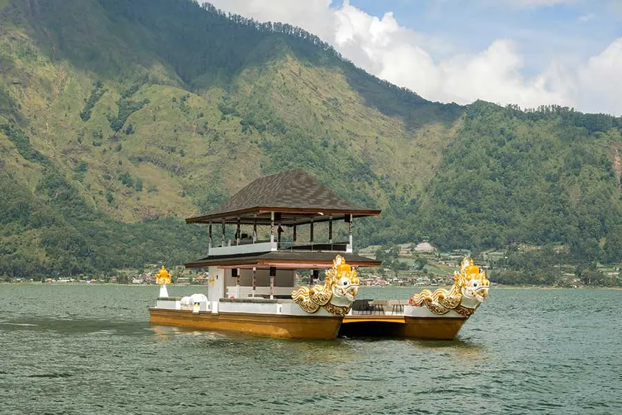 tan's estate, tourism in bali, tourist destinations in bali, kintamani tour, royal songan cruise,